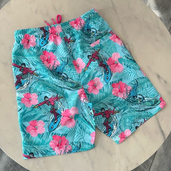 Batman Mens Boys 7” Tropical Swim Trunks. - Picture 3 of 7